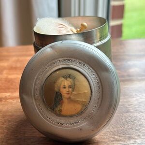 HP Silver Decorative Box with Portrait